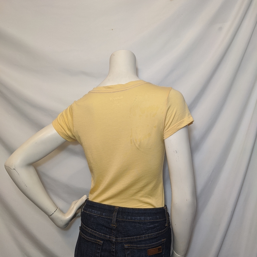 Hurley | graphic t shirt | v neck | EUC | XS🦋 - Picture 8 of 8